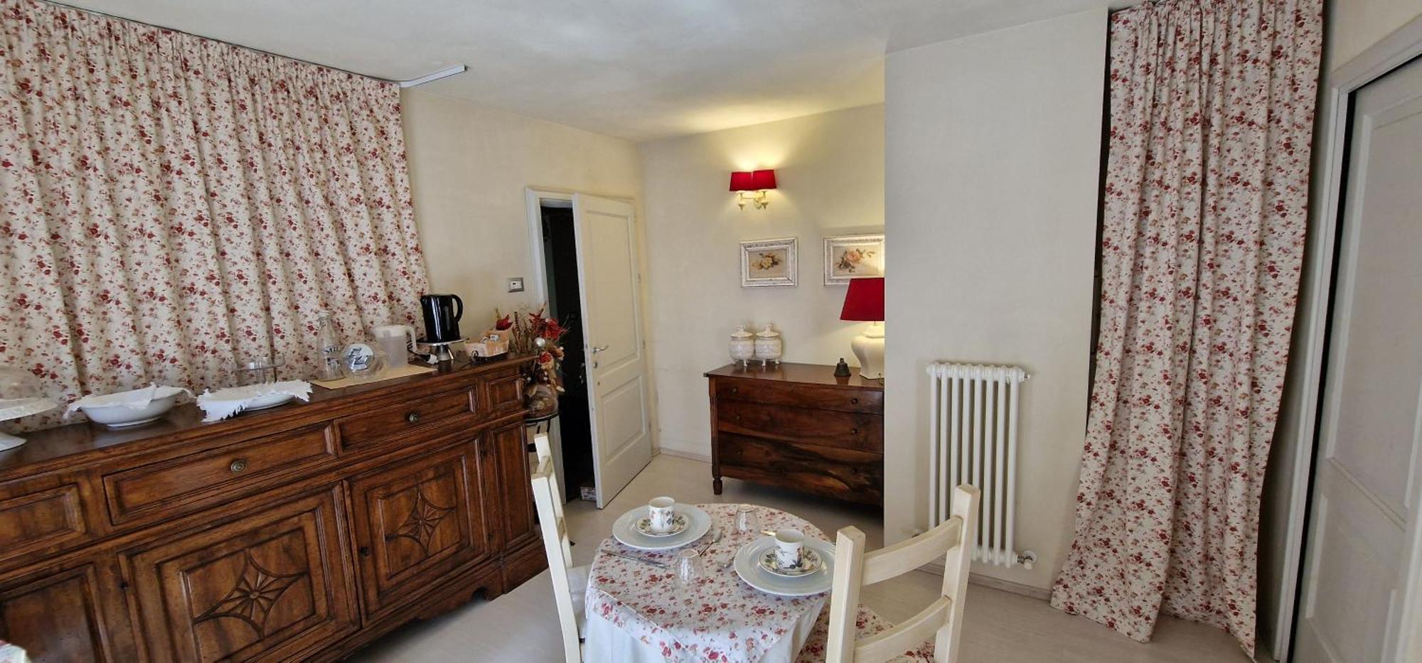 Antica Casa Menetti B E B Bed and Breakfast Sestola Eksteriør billede